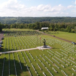Powiększ obraz: Polski Cmentarz w Doylestown, Stany Zjednoczone