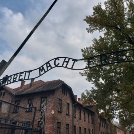 W Muzeum Obozu Auschwitz